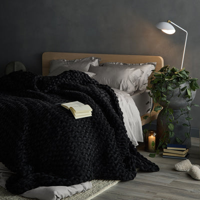 Mega Knit Weighted Blanket UK 9kg - Oversized Chunky Hand-Woven Throw, Luxury Statement Blanket, Deep Pressure Therapy